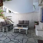 דירה Mantos