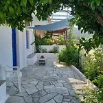 דירה Mantos